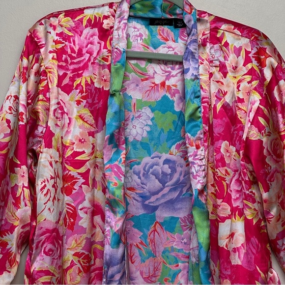 NASTYGAL Satin Floral Reversible Maxi Robe Size 4 - Picture 3 of 10
